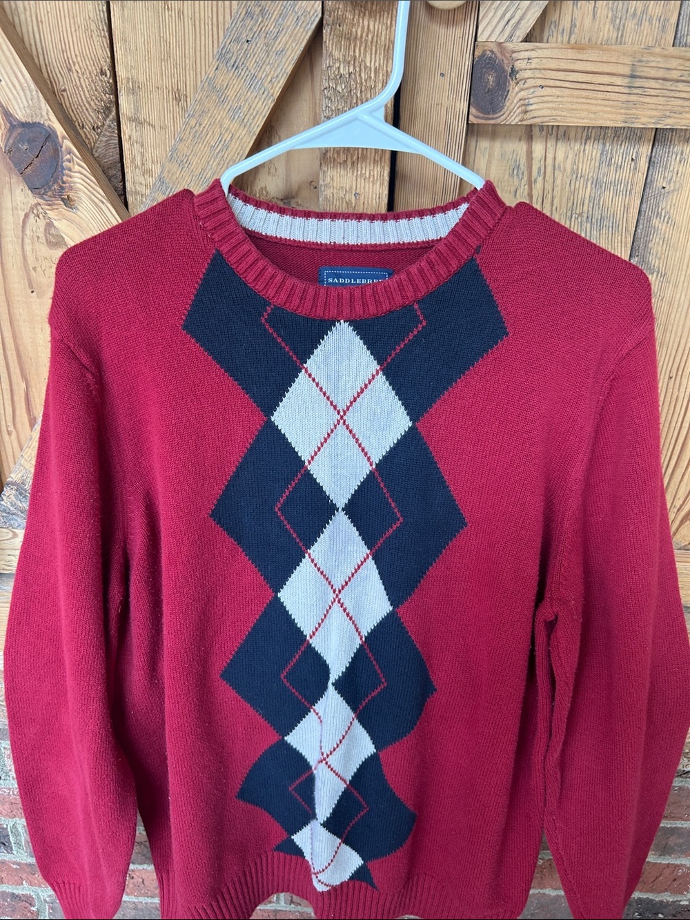 Vintage Saddlebred Men's Crimson Argyle Crewneck Sweater
